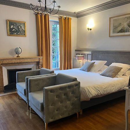 Hotel La Vinaigrerie Logis Joinville Bagian luar foto