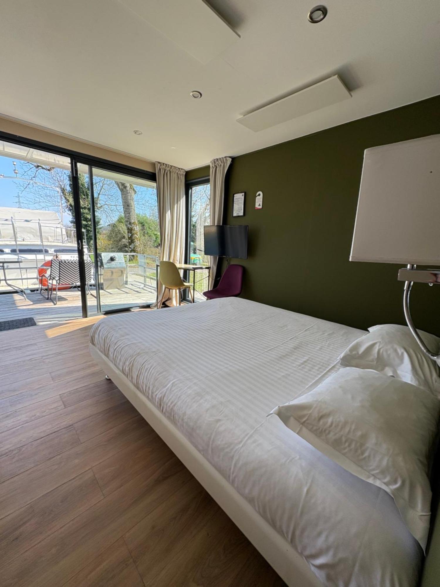 Hotel La Vinaigrerie Logis Joinville Bagian luar foto